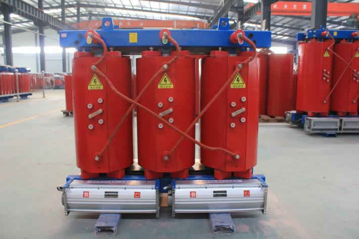 一般北京創(chuàng)聯(lián)匯通電氣全鋁的干式變壓器800kva價(jià)格是33900元,全銅的800kva干式變壓器價(jià)格是65000元。